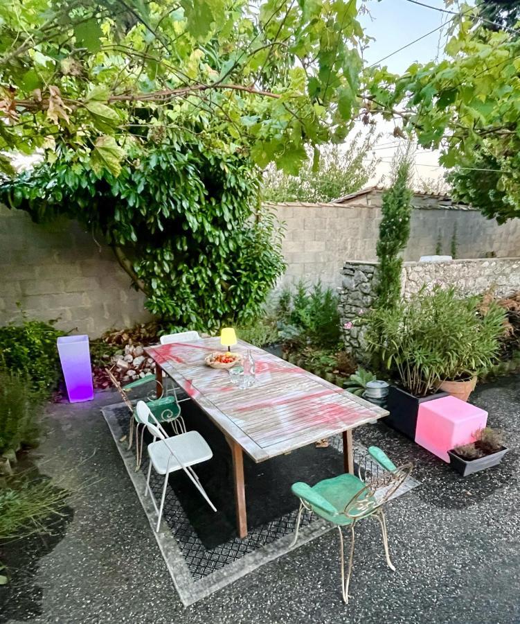 Studio Loubes Bernac Exterior foto